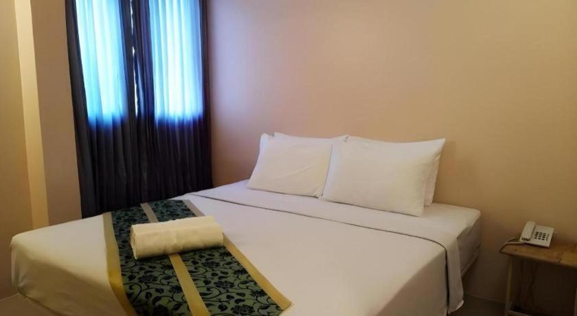 Bird Room Hotel - Pratunam Μπανγκόκ Εξωτερικό φωτογραφία