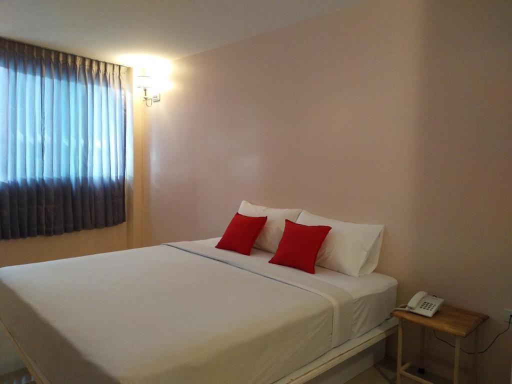Bird Room Hotel - Pratunam Μπανγκόκ Εξωτερικό φωτογραφία